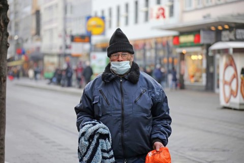 Mannheim, December 2020: Homeless in times of corona. The coronavirus pandemic is exacerbating the