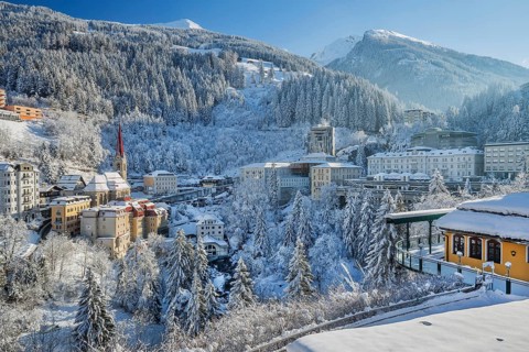 Snow-covered winter panorama of the village, Bad Gastein, Gastein Valley, Hohe Tauern National