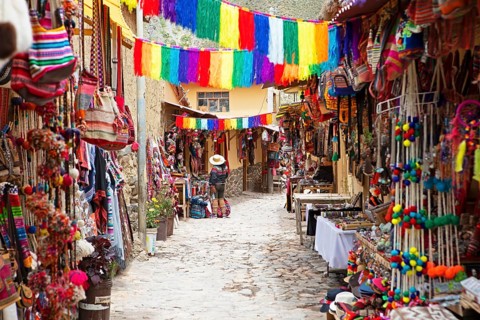 Souvenir alley in the Parque Arqueologico de Ollantaytambo, Cusco region, Peru, South America