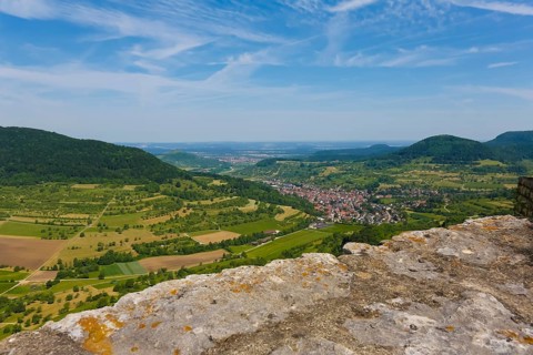 Ruin Reussenstein, ruin of a rock castle above Neidlingen, rock above the Neidlingen valley,