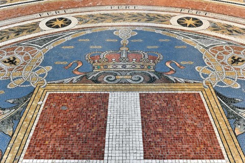 Detail, floor mosaic, marble floor, shopping arcade, arcades, Galleria Vittorio Emanuele II, Milan,