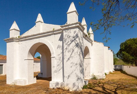 Whitewashed hermitage chapel Ermida de Nossa Senhora da Represa de Vila Ruiva, Cuba, Beja district,