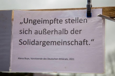 Karlsruhe, 10 December 2023: Large demonstration in favour of reappraisal of the coronavirus