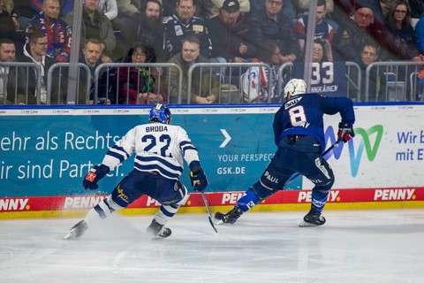 26.01.2024, DEL, German Ice Hockey League, Matchday 41) : Adler Mannheim vs Iserlohn Roosters (duel