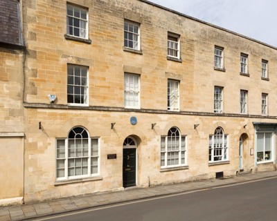 Blue plaque on building where Samuel Taylor Coleridge lived 1814-1816, Calne, Wiltshire, England,