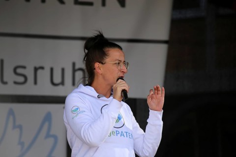 Karlsruhe: Tina Romdhani speaks about the situation of children, especially in schools, as part of