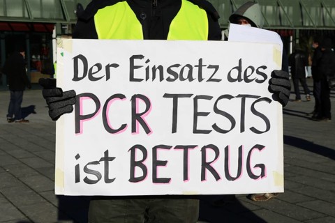 Mannheim: Demonstration against the corona measures. The demonstration was organised by an