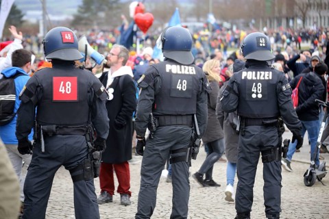 Large demonstration by critics of the corona measures in Kassel: Protests took place simultaneously