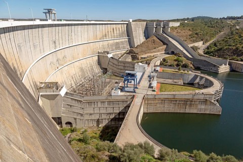 Barragem do Alqueva, Rio Guadiana river Alqueva dam hydroelectric power, Moura, Portugal, Europe
