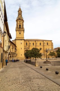 Church of Santa Maria de la Asuncion, Plaza Mayor, Briones, La Rioja Alta, Spain, Europe
