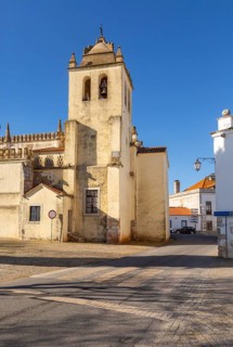 Church Igreja Matriz de Nossa Senhora da Assuncaoin, village of Alvito, Beja District, Baixo