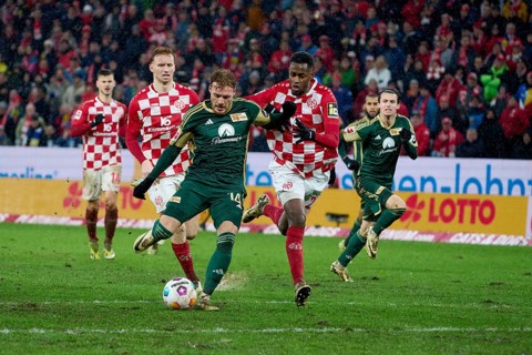 Bundesliga catch-up match between Mainz 05 and Union Berlin at the MEWA Arena in Mainz. Berlin's