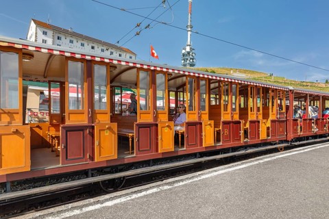 Cog railway at Rigi-Kulm mountain station, Lake Lucerne, Canton Lucerne, Switzerland, Rigi, Schwyz,