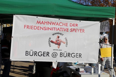 Speyer: Corona protests against the federal government's measures. The protests were organised by