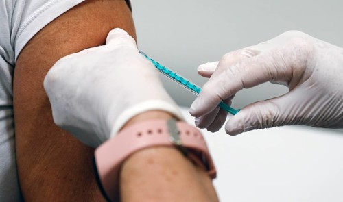Vaccination with the Biontech Pfizer active ingredient Comirnaty against Covid19, Rathenow, 14
