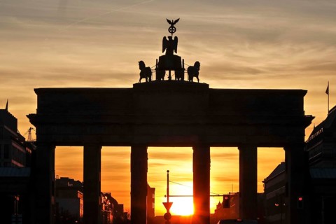 Sunrise at the Brandenburg Gate, Berlin, 30/03/2021