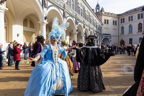 LUST & PASSION & JOY OF LIFE, for the joy of the masquerade, the Elbvenezian Carnival took place in