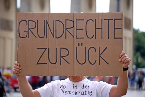 Berlin: The planned lateral thinkers' demonstration for peace and freedom against the German