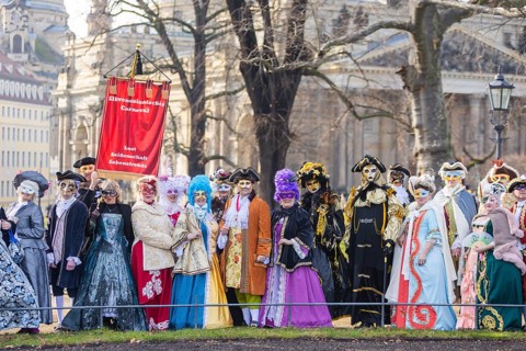 LUST & PASSION & JOY OF LIFE, for the joy of the masquerade, the Elbvenezian Carnival took place in