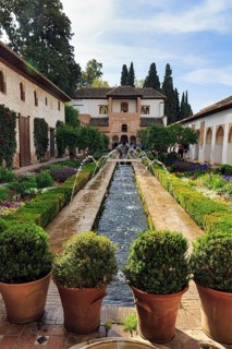 Patio de la Acequia, gardens with water basin, water features, Moorish palace, Generalife Gardens,
