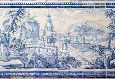 Blue and white azulejo tiles Oriental Far Eastern landscape China, University of Evora, Portugal,