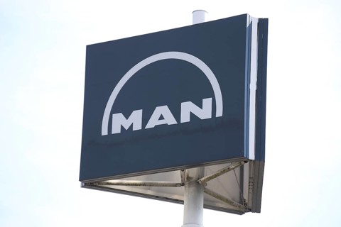 MAN logo (MAN Truck & Bus Service, Kaiserslautern) . The VW subsidiary MAN wants to cut up to 9,