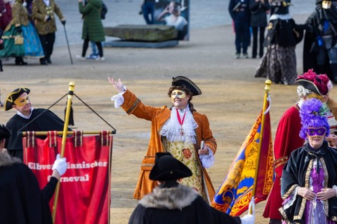 LUST & PASSION & JOY OF LIFE, for the joy of the masquerade, the Elbvenezian Carnival took place in