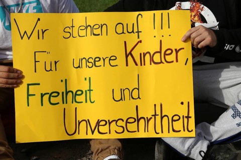 Karlsruhe: Corona protests against the measures taken by the federal government. The protests were