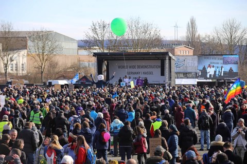 Large demonstration by critics of the corona measures in Kassel: Protests took place simultaneously