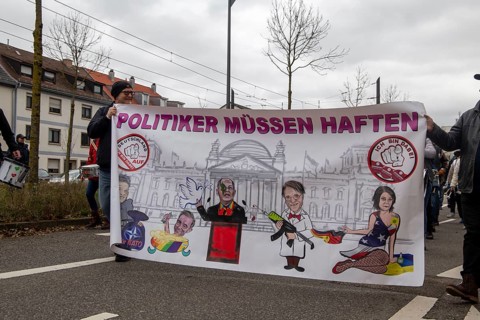 Karlsruhe, 10 December 2023: Large demonstration in favour of reappraisal of the coronavirus