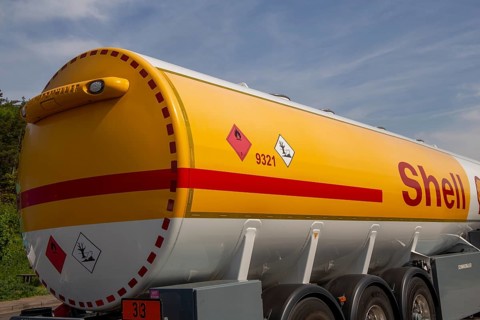 Shell truck on the motorway