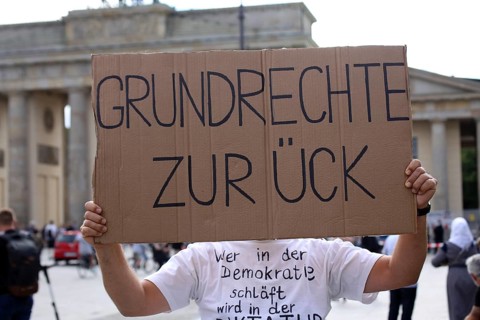 Berlin: The planned lateral thinkers' demonstration for peace and freedom against the German
