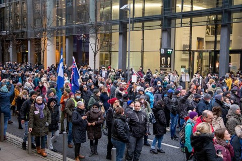 Frankfurt: Demonstration against vaccination pressure and the threat of compulsory vaccination. The