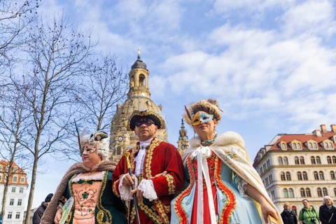 LUST & PASSION & JOY OF LIFE, for the joy of the masquerade, the Elbvenezian Carnival took place in