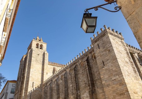 Historic Roman Catholic cathedral church of Evora, Se de Evora, in the city centre, Basilica