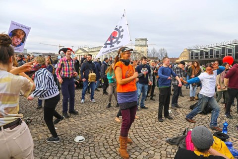 Large demonstration by critics of the corona measures in Kassel: Protests took place simultaneously