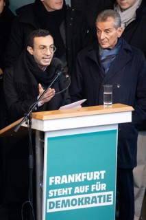 Around 20, 000 people gathered on the Roemerberg in Frankfurt am Main on 5 February 2024 to