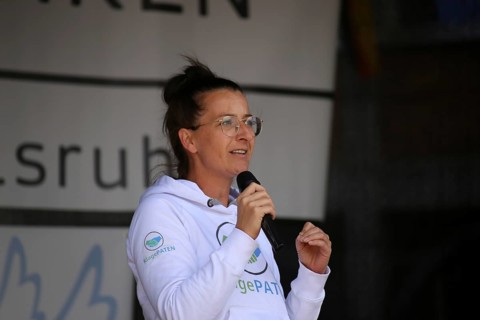 Karlsruhe: Tina Romdhani speaks about the situation of children, especially in schools, as part of