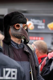 Berlin: The planned lateral thinkers' demonstration for peace and freedom against the German