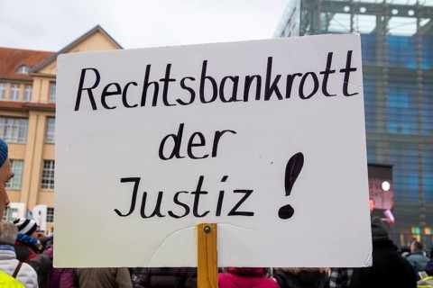 Karlsruhe, 10 December 2023: Large demonstration in favour of reappraisal of the coronavirus