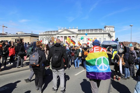 Large demonstration by critics of the corona measures in Kassel: Protests took place simultaneously