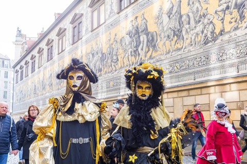 LUST & PASSION & JOY OF LIFE, for the joy of the masquerade, the Elbvenezian Carnival took place in