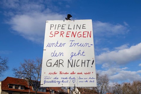 Demonstration in Landau in der Pfalz in favour of peace negotiations, affordable energy and living