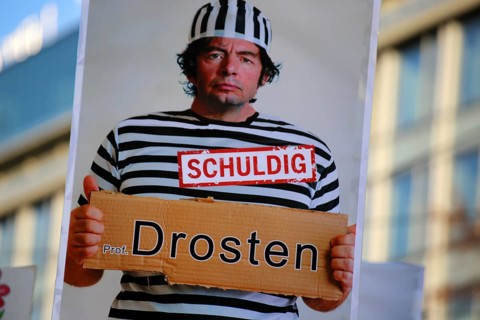 Large demonstration in Leipzig against the federal government's corona policy