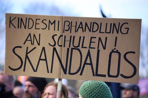 Large demonstration by critics of the corona measures in Kassel: Protests took place simultaneously