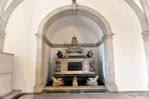 Stone sarcophagi, burial place of the House of Braganza, Monastery of Sao Vicente de Fora, built