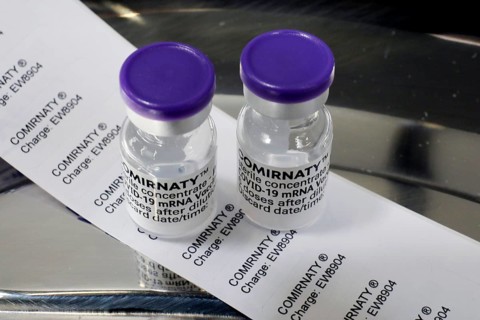 Vials with Biontech Pfizer active ingredient Comirnaty with manufacturer's batch number, Rathenow,