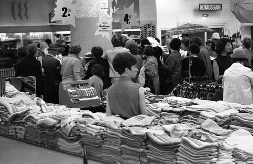 DEU, Germany, Dortmund: Personalities from politics, business and culture from the years 1965-71.