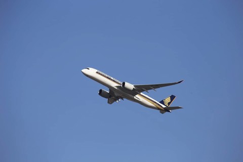 A Singapore Airlines passenger aircraft takes off from Frankfurt Airport