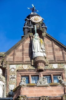 Justice statue, Council House building opened 1917, Tudor style 20th century architecture,